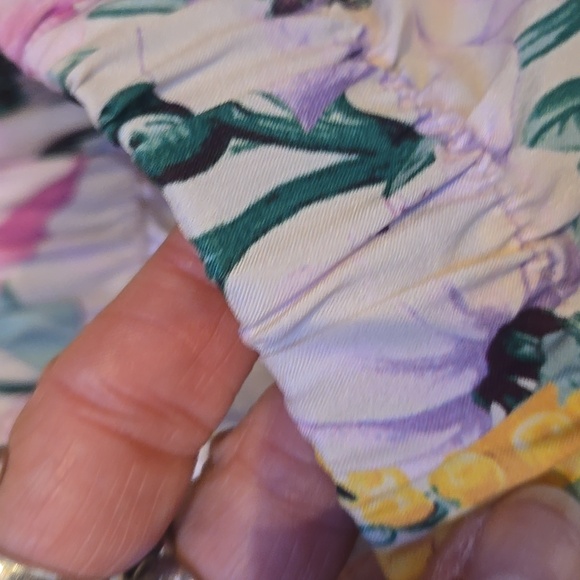 Victoria's Secret Silky Multi-Colored Floral Lounge/Sleep Shorts - Picture 4 of 8